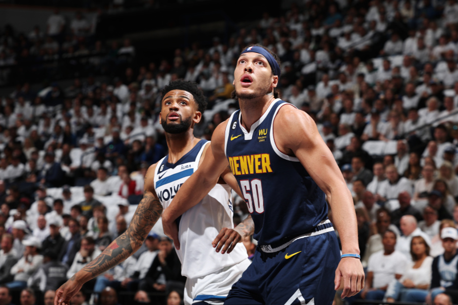  爱德华兹三分绝杀森林狼险胜国王  