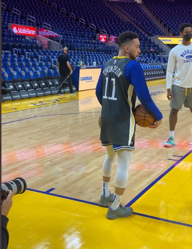 一竞技电竞- 利兹联更衣室矛盾曝光，马什呼吁团结共渡难关  